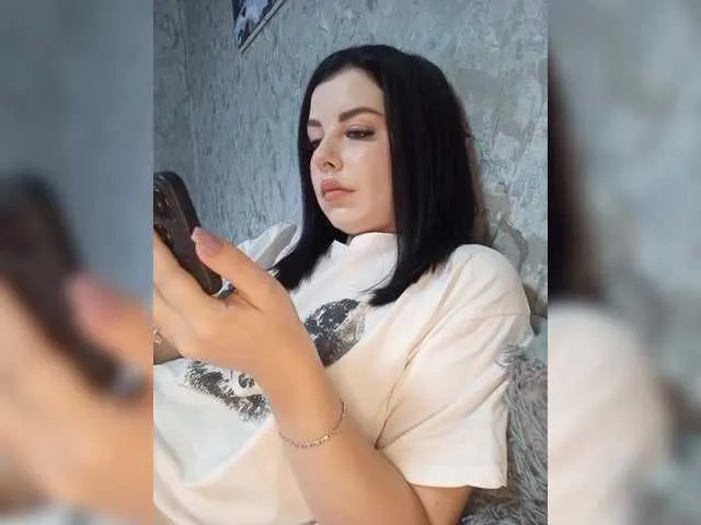 DiamondJo free chat on liveonude Image 7