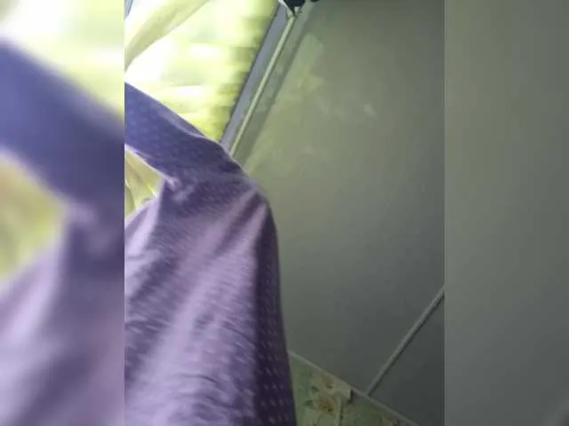 DiamondJo free chat on liveonude Image 13