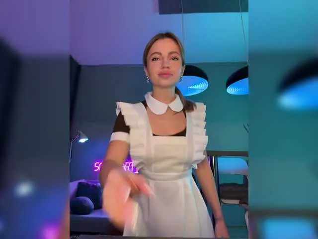 electra_hunt free chat on liveonude Image 12