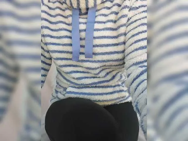 Wild-Angel777 free chat on liveonude Image 15