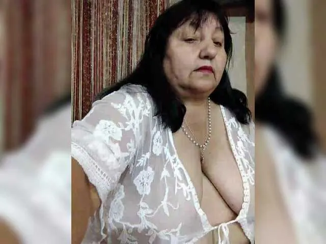 BELBIG free chat on liveonude Image 19