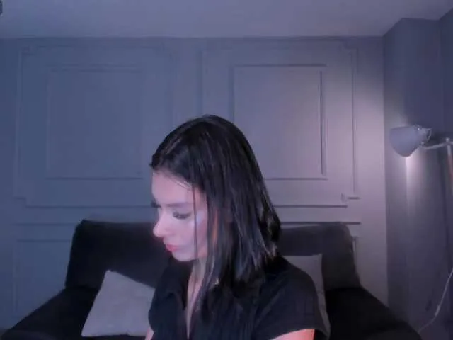 Wild-Angel777 free chat on liveonude Image 10