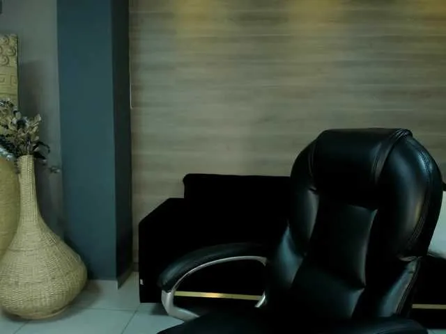 Wild-Angel777 free chat on liveonude Image 16