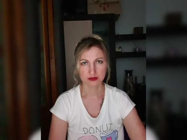 harleyysummers free chat on liveonude Image 2