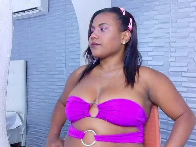 harleyysummers free chat on liveonude Image 19