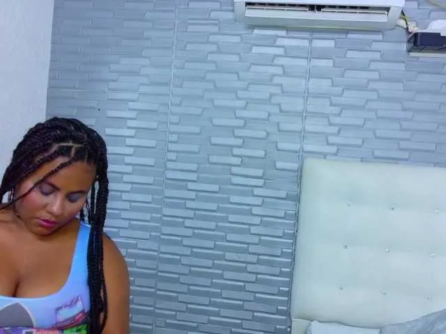 harleyysummers free chat on liveonude Image 6