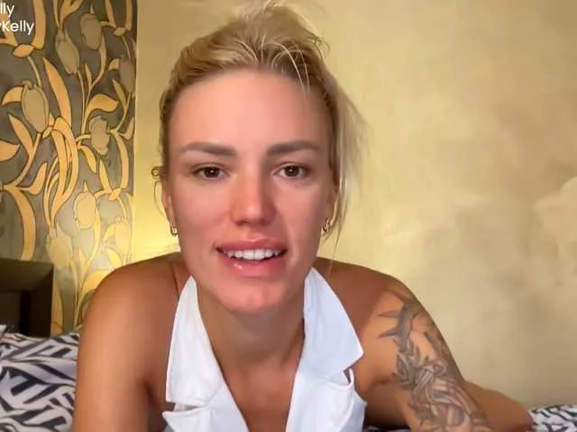 bridgetjean free chat on liveonude Image 12