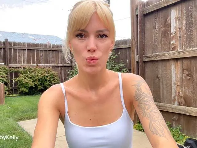 bridgetjean free chat on liveonude Image 5