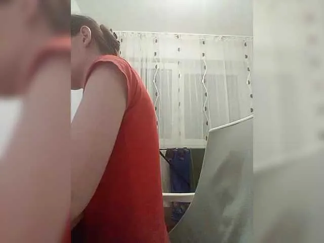 HEYBANANA free chat on liveonude Image 5