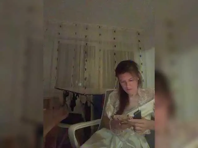 HEYBANANA free chat on liveonude Image 8