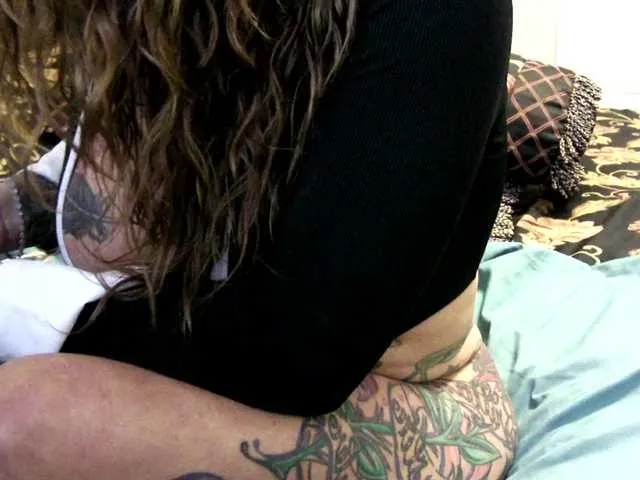 Katyushaa free chat on liveonude Image 4