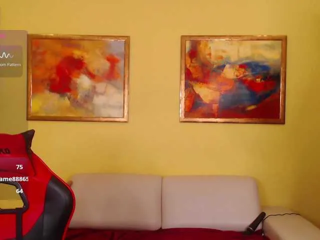 bellacontessa21 free chat on liveonude Image 7