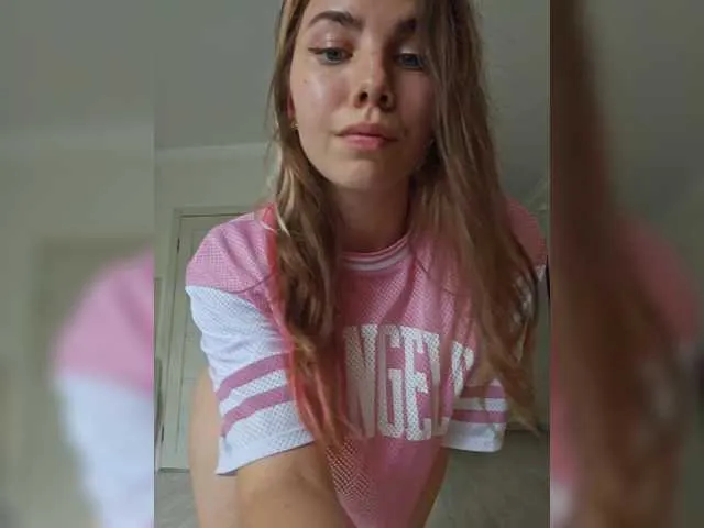 april_ebony18_ free chat on liveonude Image 12