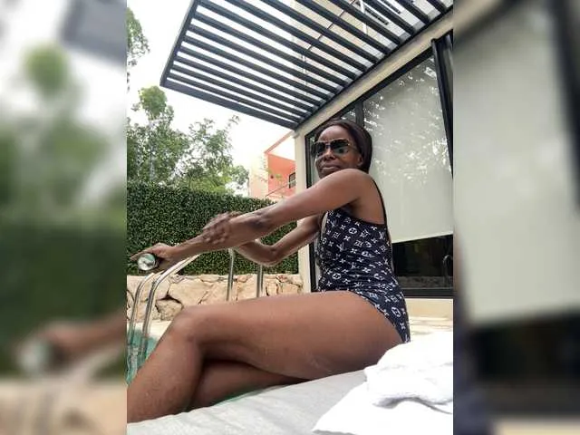 alexia__cox free chat on liveonude Image 4