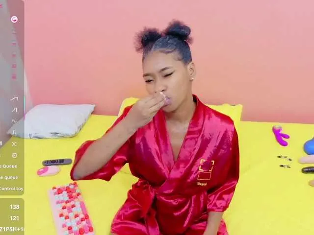 alicia239 free chat on liveonude Image 11