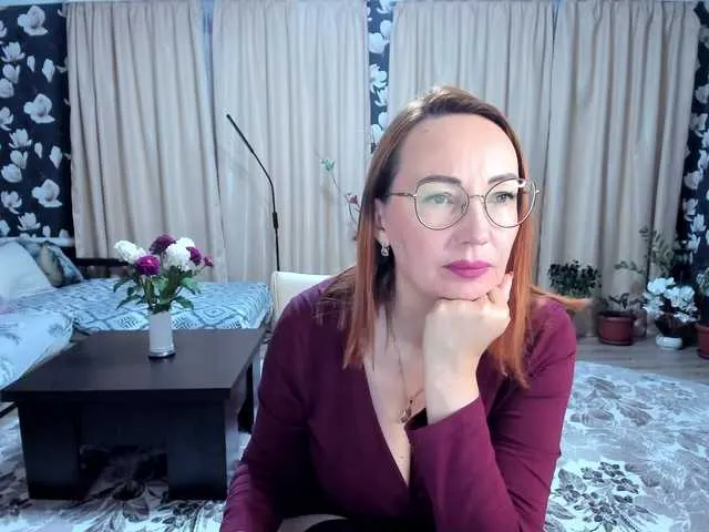 DiamondJo free chat on liveonude Image 14