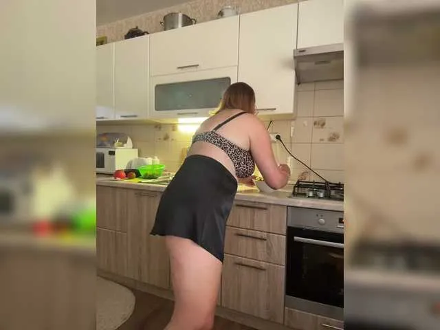 DiamondJo free chat on liveonude Image 5