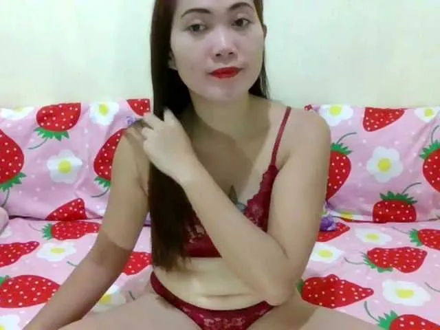 DiamondJo free chat on liveonude Image 18