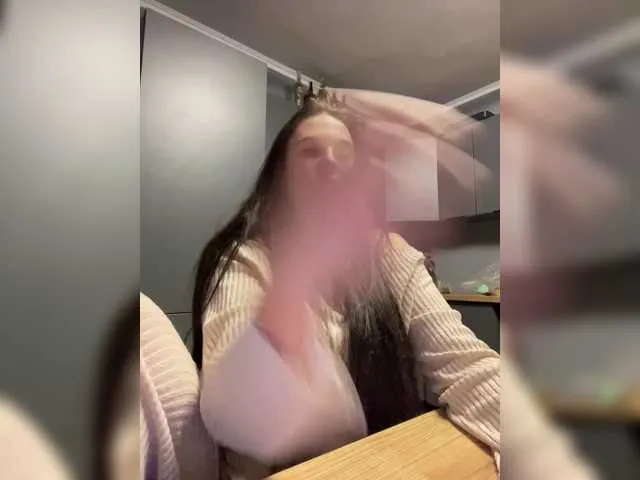 xunybany free chat on liveonude Image 19