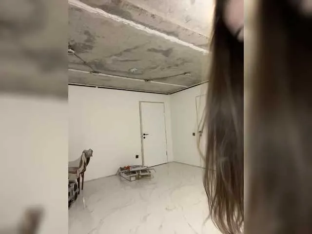 xunybany free chat on liveonude Image 3