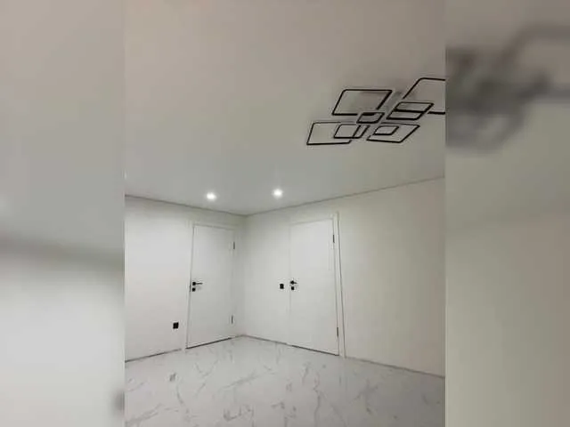 xunybany free chat on liveonude Image 6