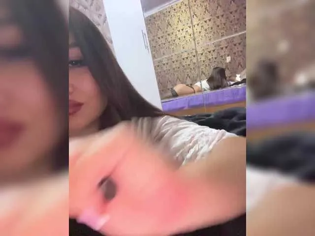 xunybany free chat on liveonude Image 19