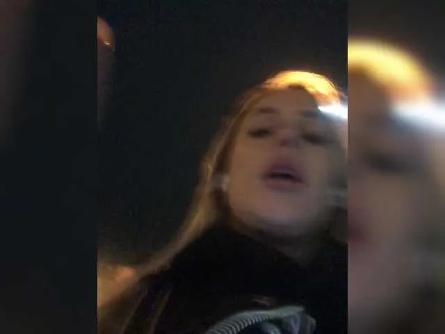 PrettyKatea free chat on liveonude