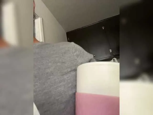 aniiieee_x free chat on liveonude Image 17