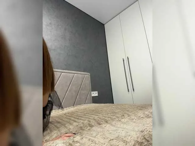 xunybany free chat on liveonude Image 18