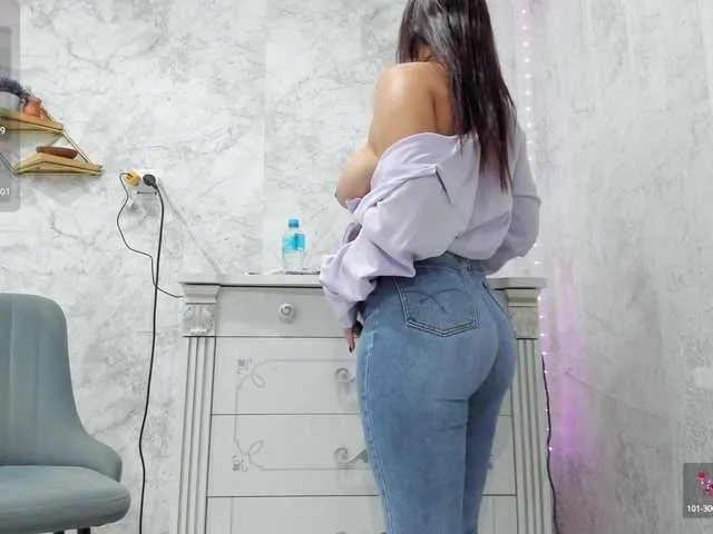 Katyushaa free chat on liveonude Image 18