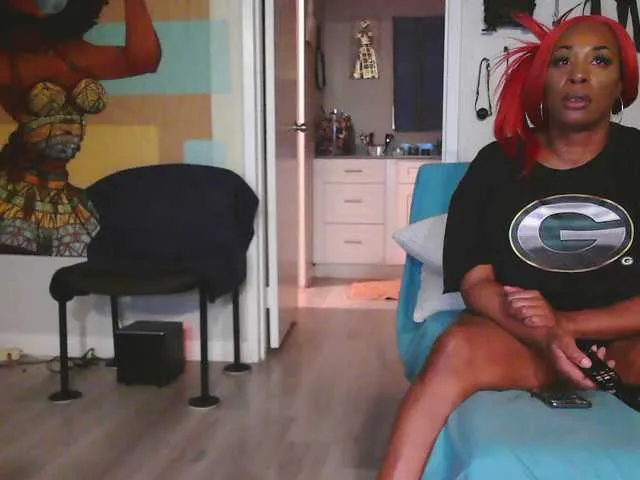 loveuniverse8 free chat on liveonude Image 18