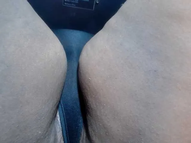 ELENA-XXX free chat on liveonude Image 6