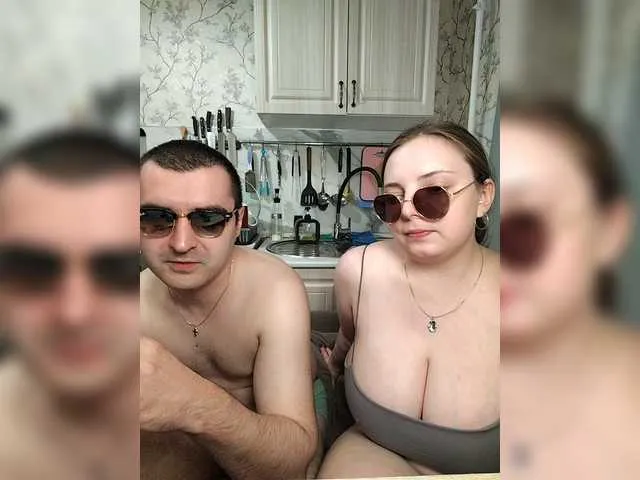 xunybany free chat on liveonude Image 5