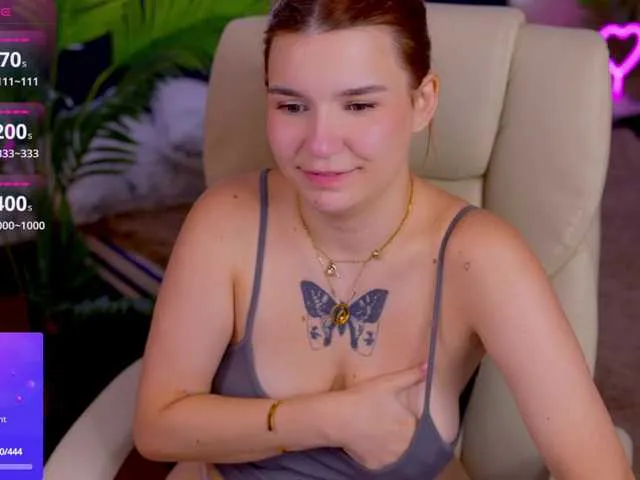 Katty-Kiss- free chat on liveonude Image 16