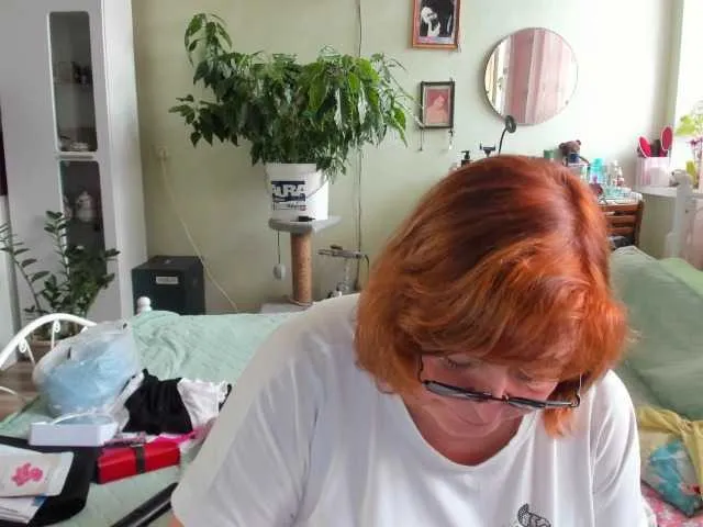 DiamondJo free chat on liveonude Image 12