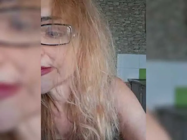 amberdismond free chat on liveonude Image 13