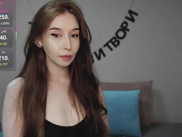 ftmbiggestclit free chat on liveonude Image 16