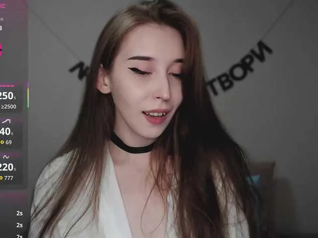 ftmbiggestclit free chat on liveonude Image 7