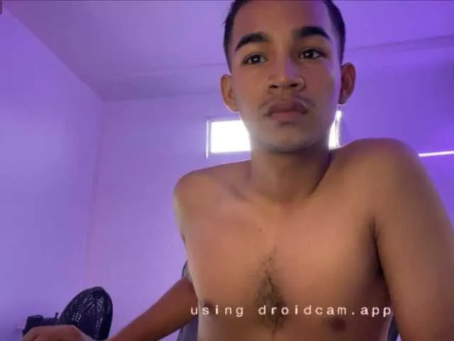 xunybany free chat on liveonude Image 11