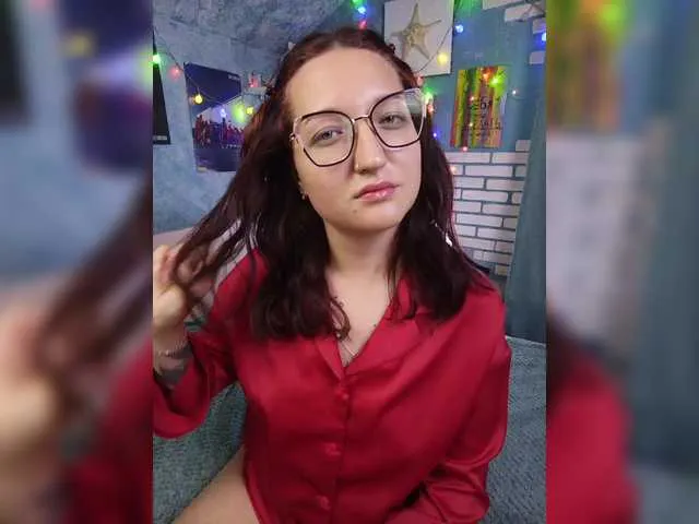 iamlila free chat on liveonude Image 4