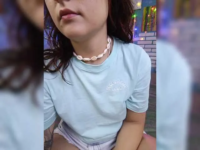 iamlila free chat on liveonude Image 9