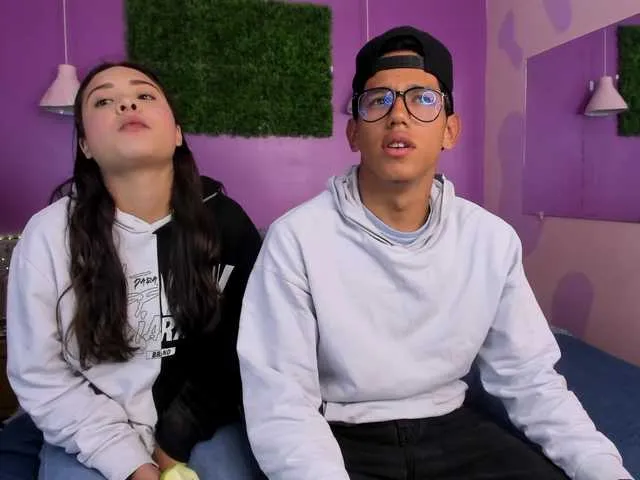 Wild-Angel777 free chat on liveonude Image 16