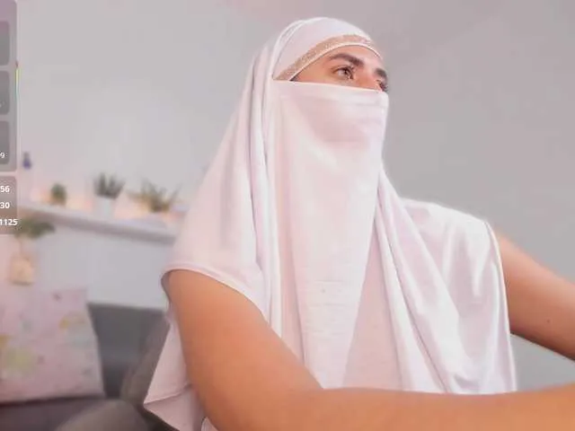 LanaLeetr1 free chat on liveonude Image 10