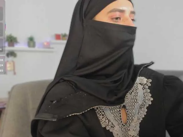 LanaLeetr1 free chat on liveonude Image 17