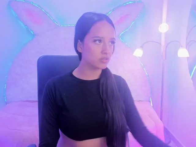 BELBIG free chat on liveonude Image 8