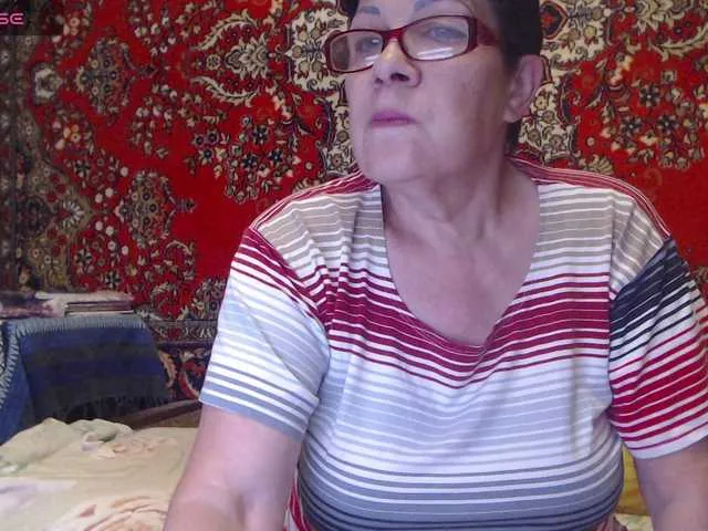 DiamondJo free chat on liveonude Image 11