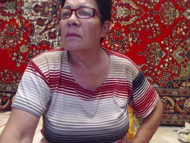 DiamondJo free chat on liveonude Image 7