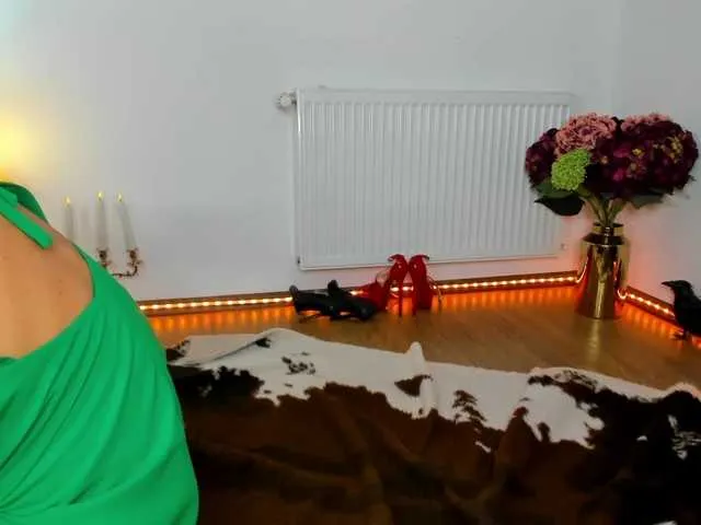 Wild-Angel777 free chat on liveonude Image 7