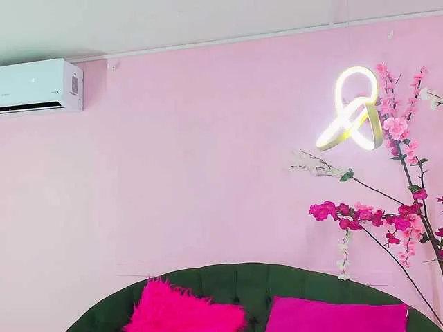 SCARLETTE04 free chat on liveonude