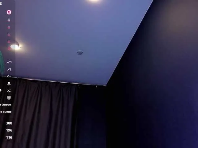 Wild-Angel777 free chat on liveonude Image 10